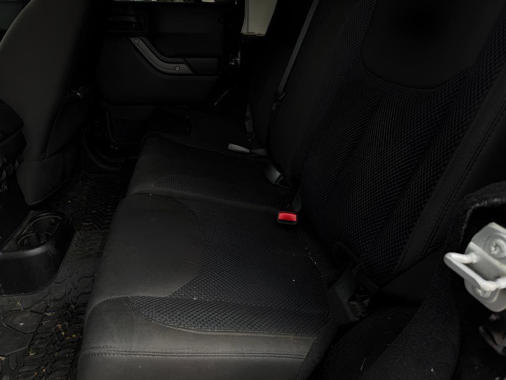 Used 2017 Jeep Wrangler Unlimited Sport AWD/4WD image 13