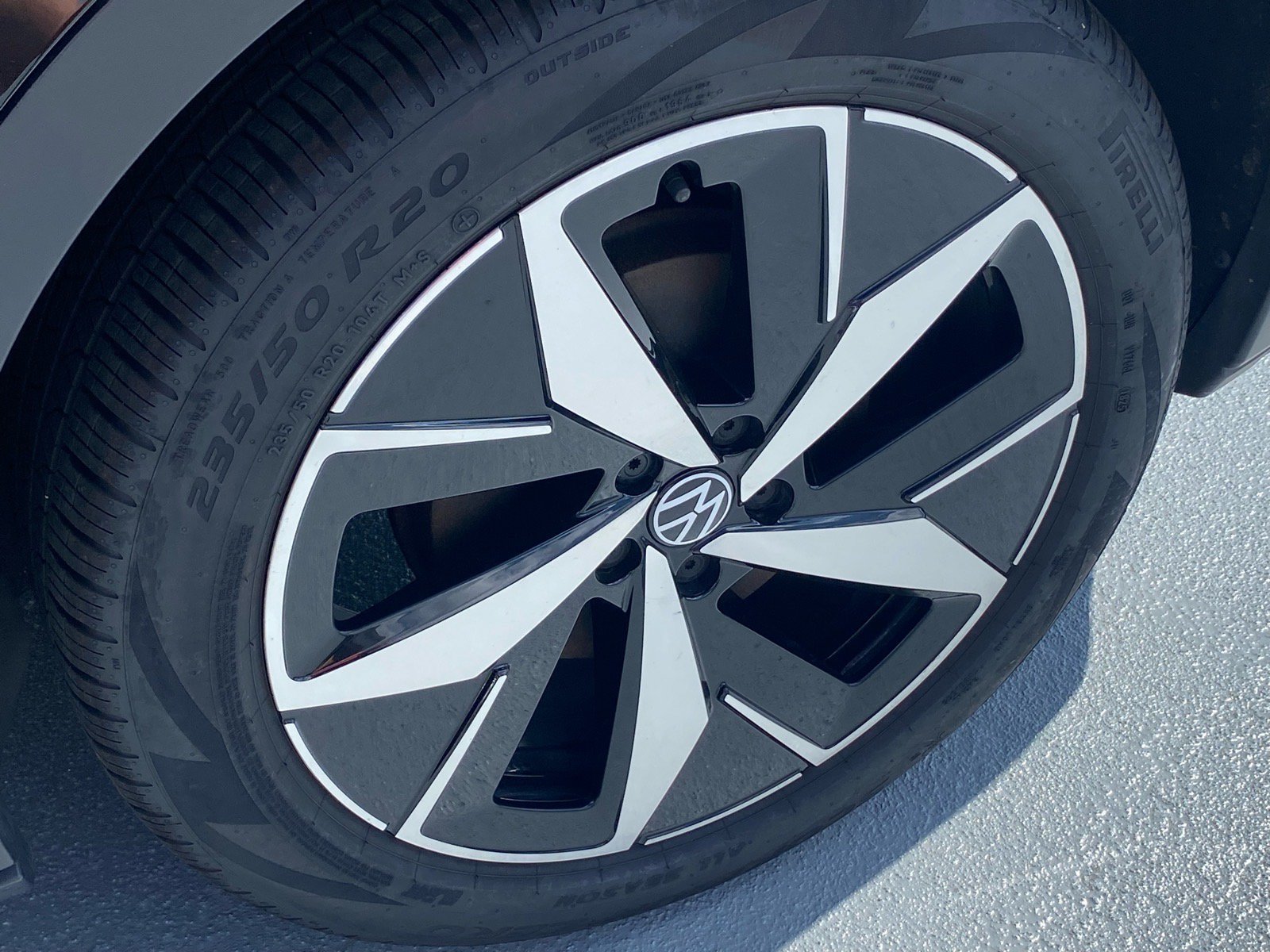 Certified 2023 Volkswagen ID.4 S RWD image 19