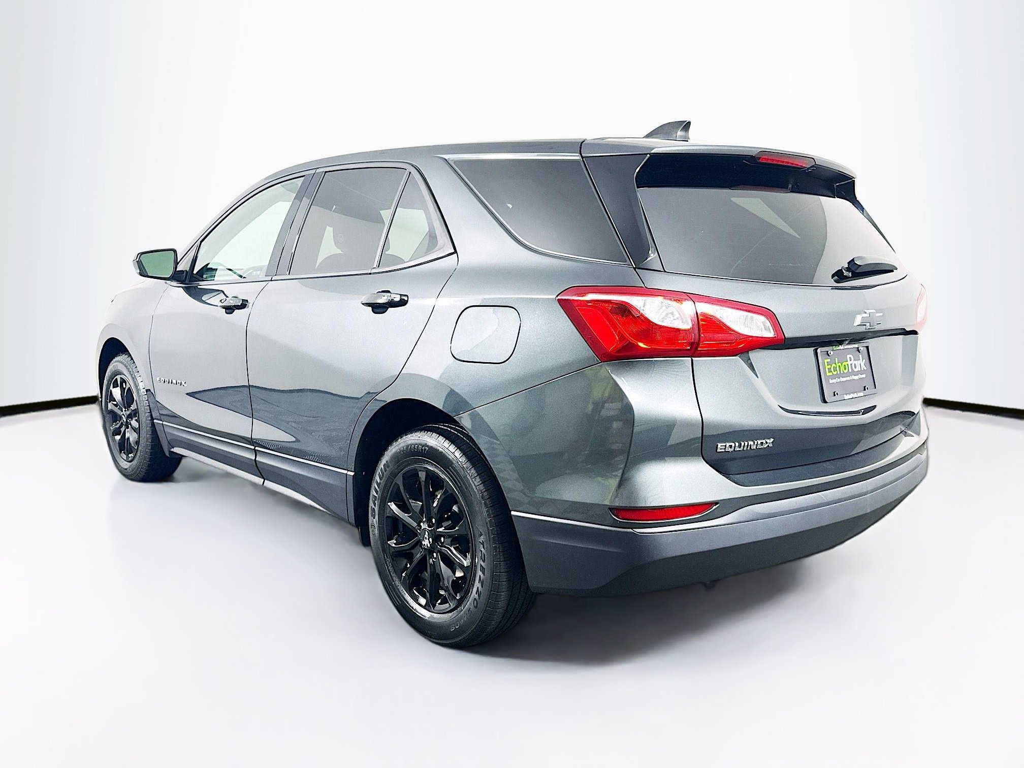 Used 2019 Chevrolet Equinox LS w/ LS Convenience Package image 5