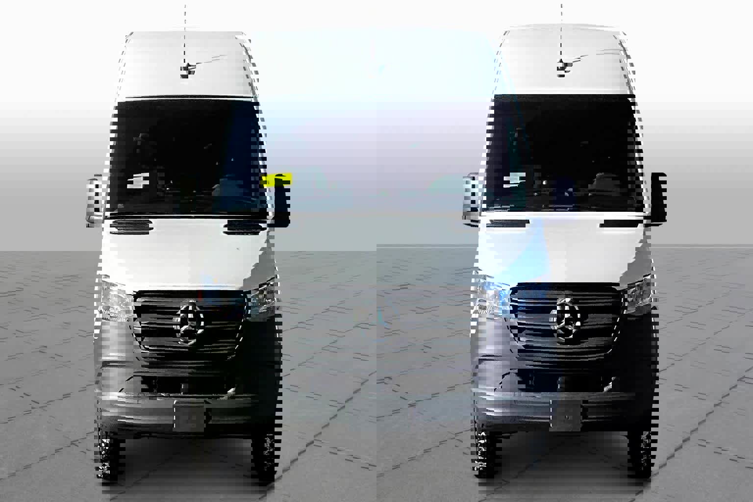 Used 2025 Mercedes-Benz Sprinter 2500 image 2