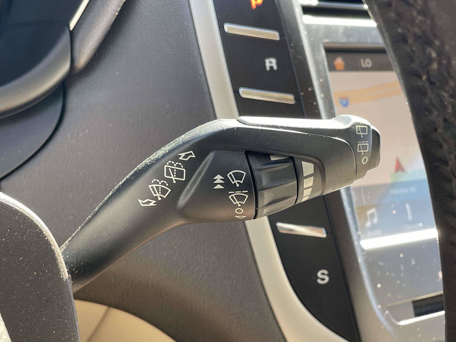 Used 2019 Lincoln MKC Reserve AWD/4WD image 13