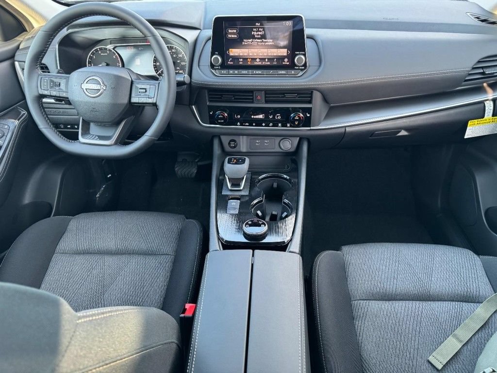 New 2026 Nissan Rogue SV AWD/4WD image 6