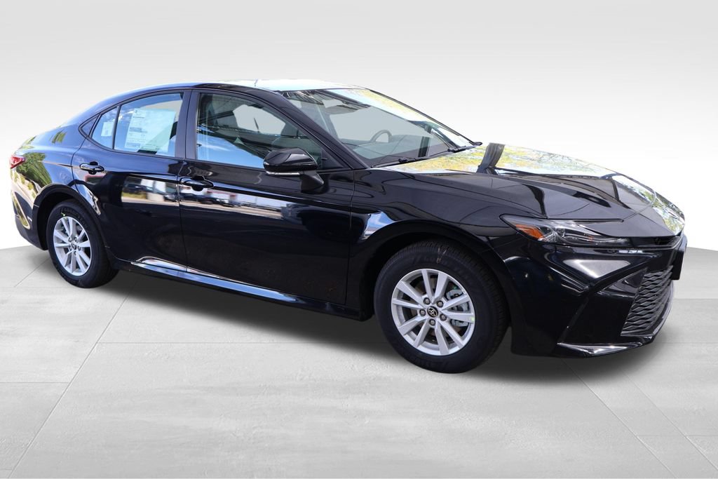 New 2026 Toyota Camry LE AWD/4WD image 18