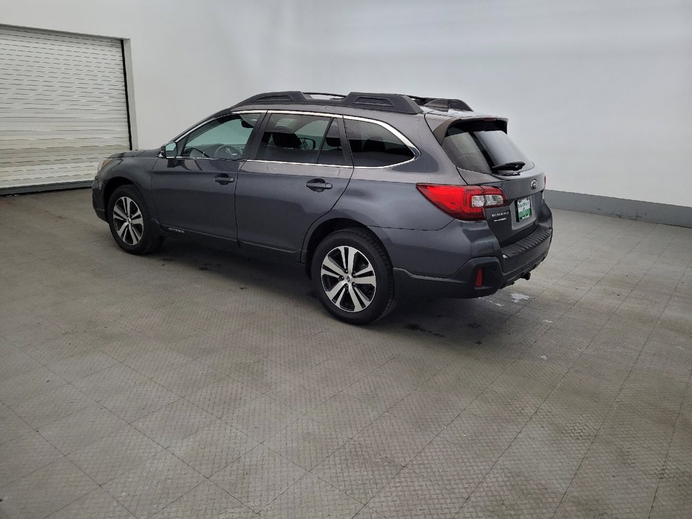 Used 2018 Subaru Outback 2.5i Limited AWD/4WD image 3