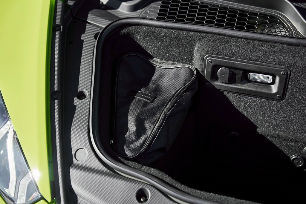 Used 2024 Lamborghini Huracan Sterrato image 21