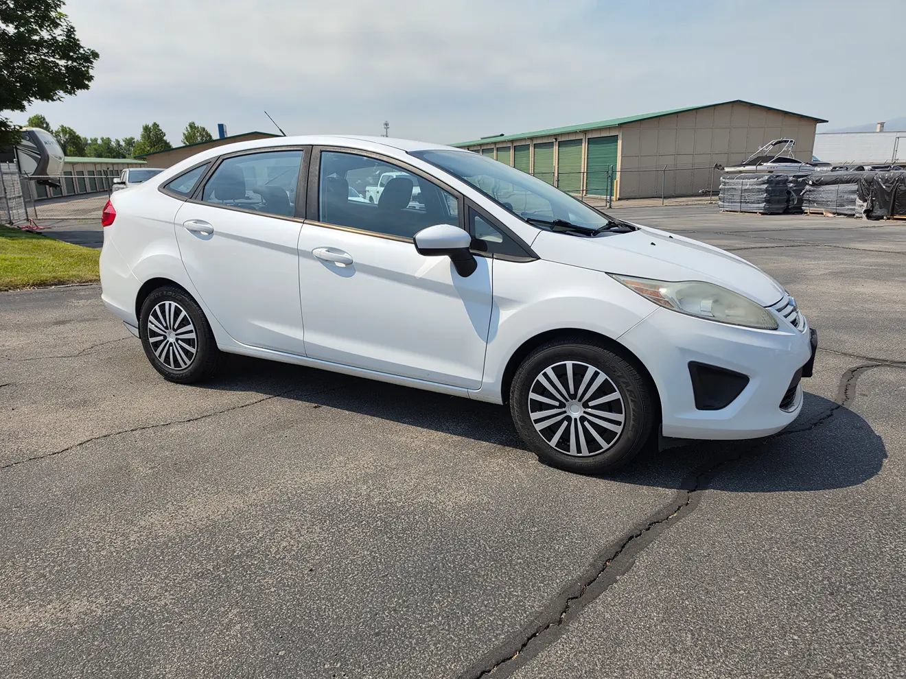 Used 2012 Ford Fiesta SE FWD image 13