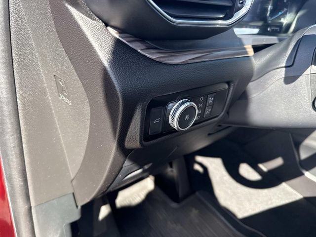 Used 2022 Ford Explorer Limited w/ Limited Technology Package AWD/4WD image 30