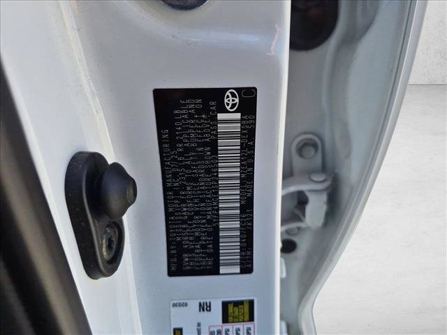 Certified 2025 Toyota Corolla SE w/ SE Premium Package FWD image 25