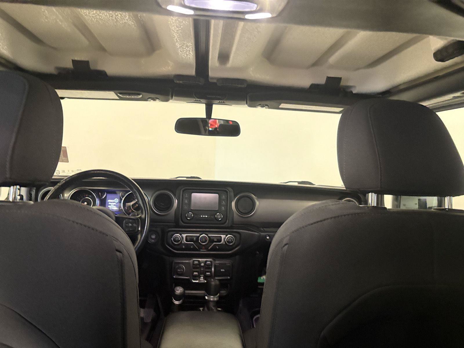 Used 2021 Jeep Gladiator Sport AWD/4WD image 35