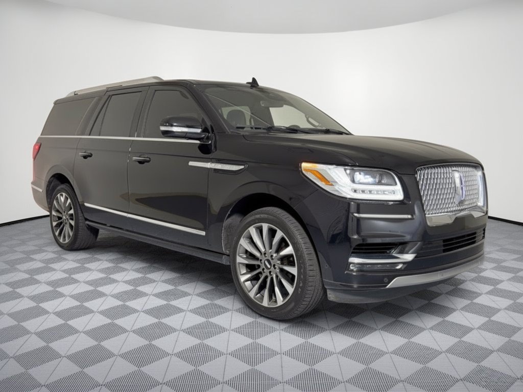 Used 2021 Lincoln Navigator L Reserve w/ Luxury Package AWD/4WD image 7