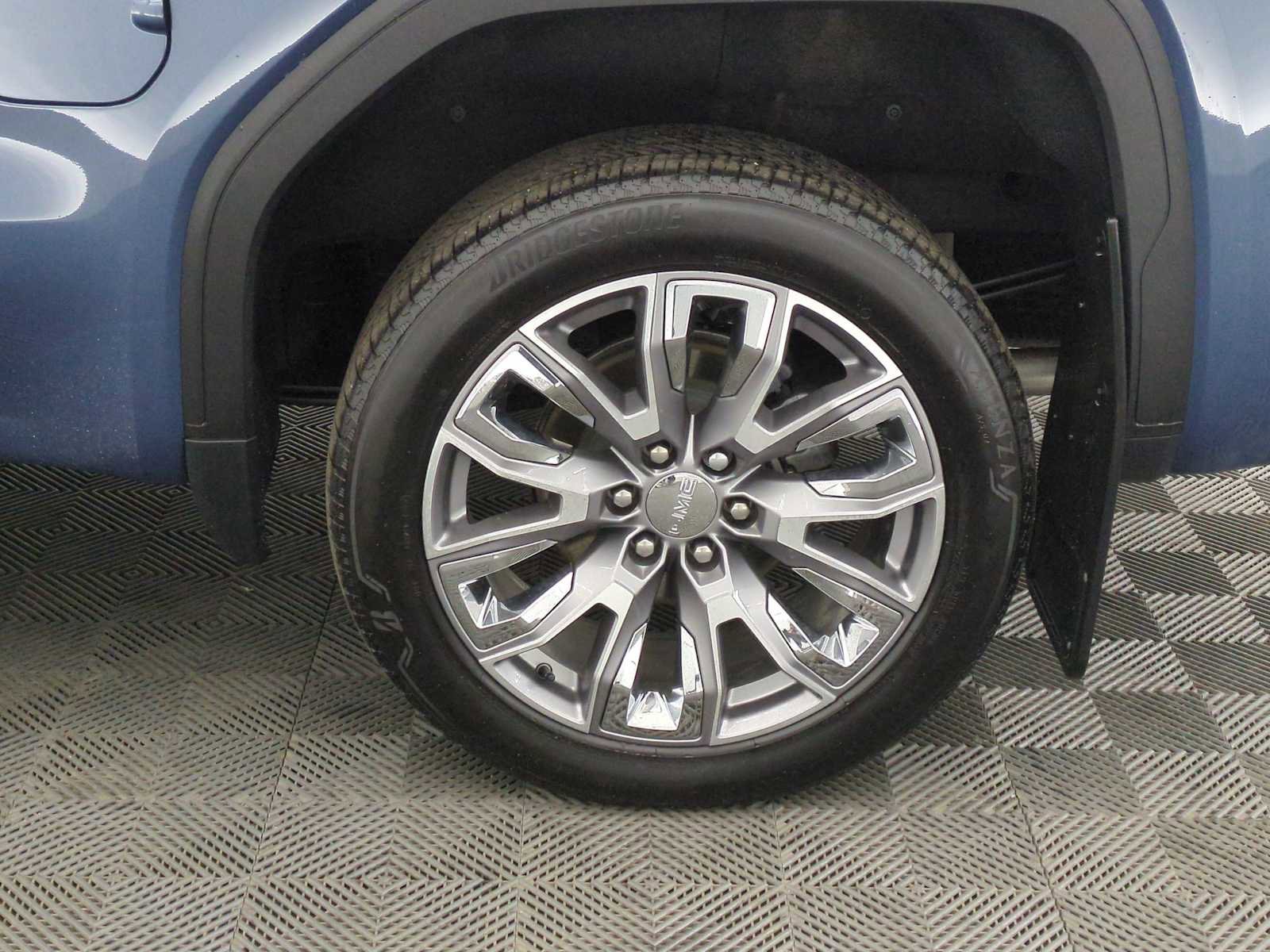 Used 2024 GMC Sierra 1500 Denali image 12