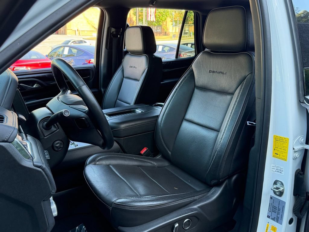 Used 2023 GMC Yukon Denali AWD/4WD image 26