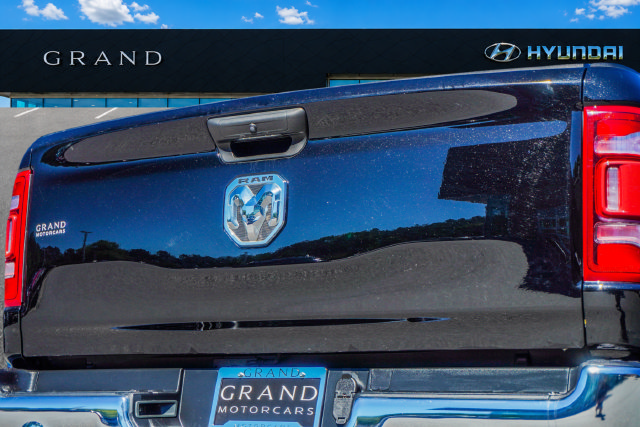 Used 2023 RAM 1500 Big Horn AWD/4WD image 37