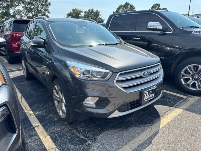 Used 2019 Ford Escape Titanium FWD image 4
