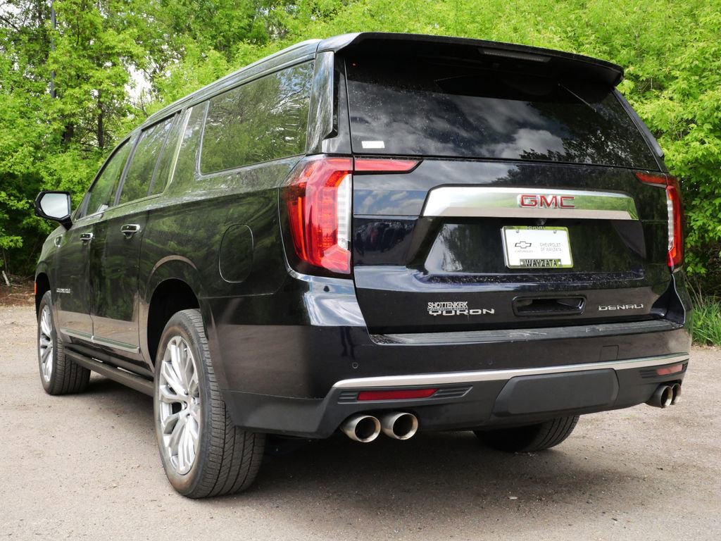Used 2023 GMC Yukon XL Denali w/ Max Trailering Package AWD/4WD image 5