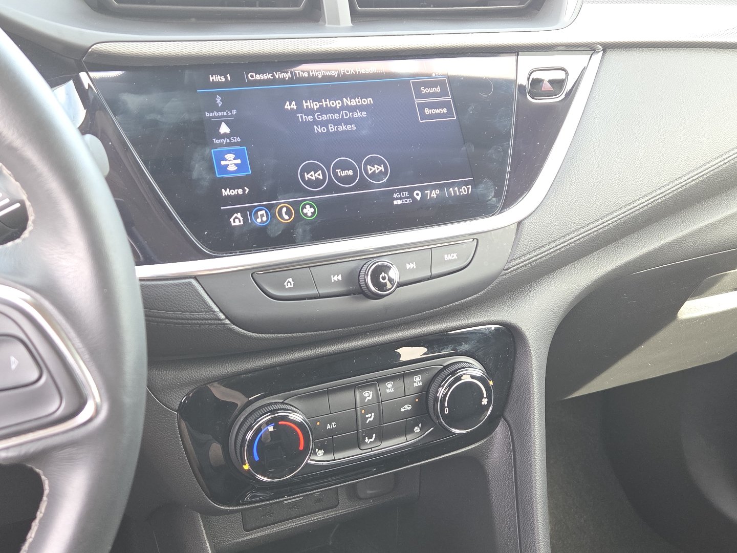 Used 2023 Buick Encore GX Preferred w/ Cold Weather Comfort Package AWD/4WD image 27