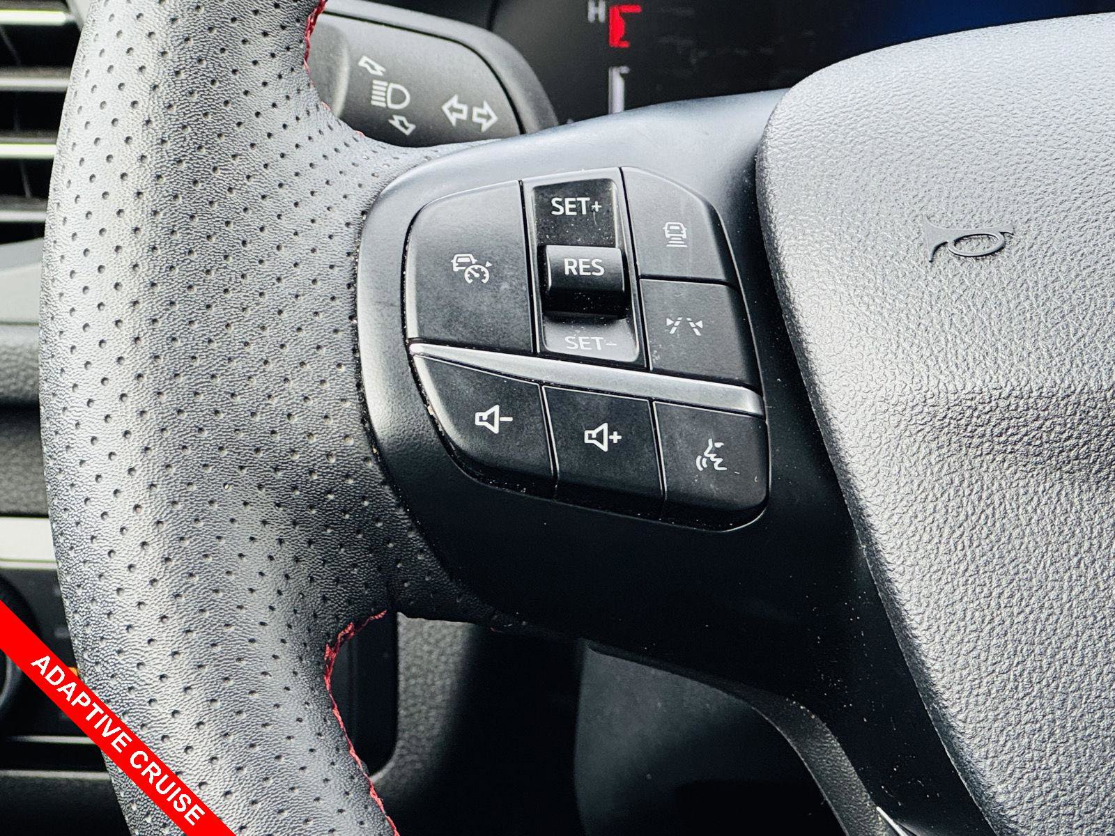 Used 2023 Ford Escape ST-Line w/ Tech Pack #1 image 10