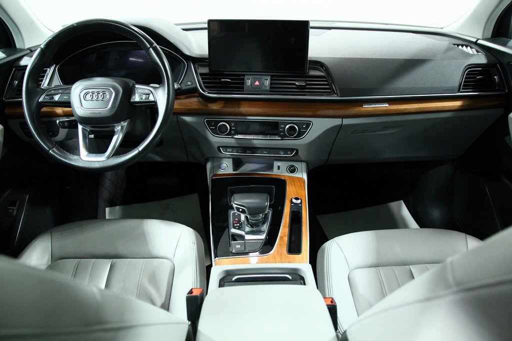 Used 2021 Audi Q5 2.0T Premium Plus w/ Premium Plus Package image 4