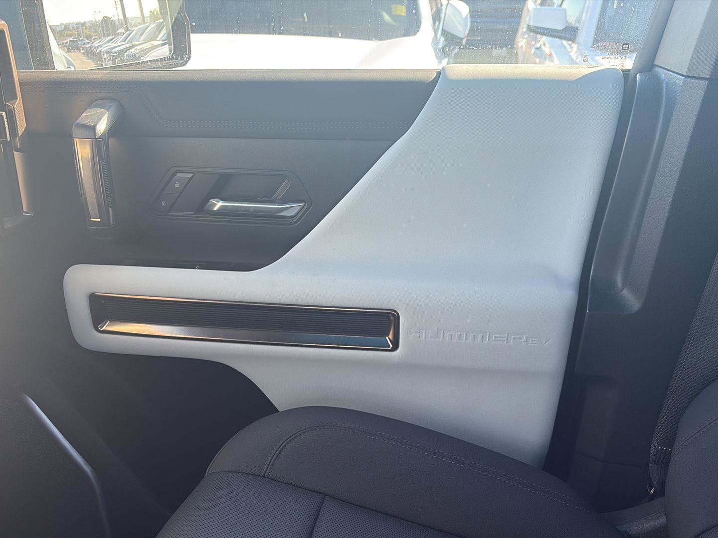 Used 2024 GMC Hummer EV 3X w/ Omega Edition image 21