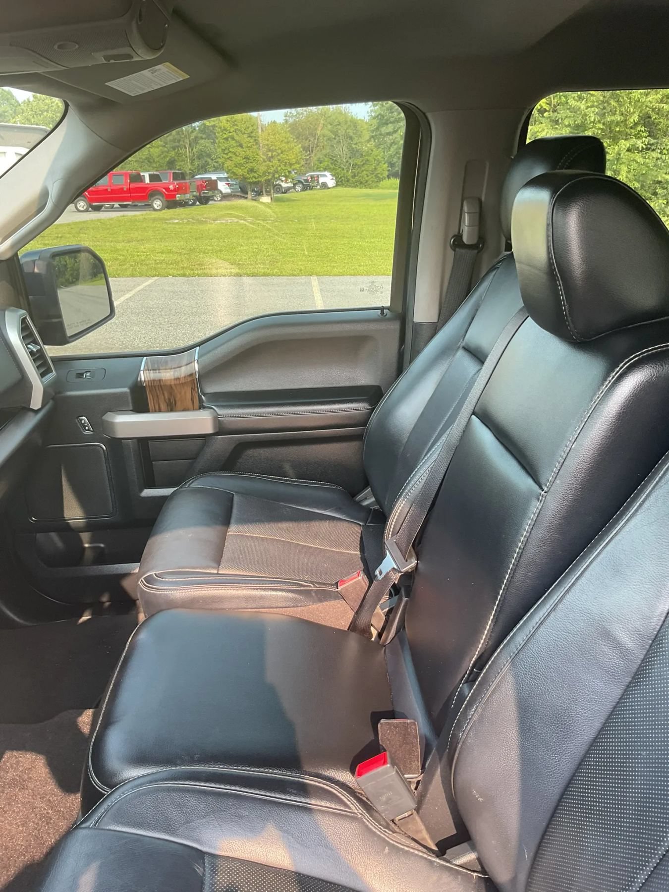 Used 2020 Ford F150 Lariat w/ Trailer Tow Package AWD/4WD image 29