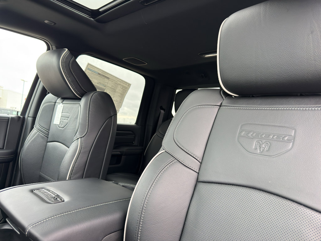 New 2026 RAM 2500 Rebel AWD/4WD image 29