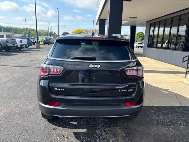 Used 2023 Jeep Compass Limited AWD/4WD image 8