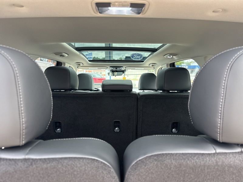 New 2026 Kia Sorento S w/ S Panoramic Sunroof Package image 12