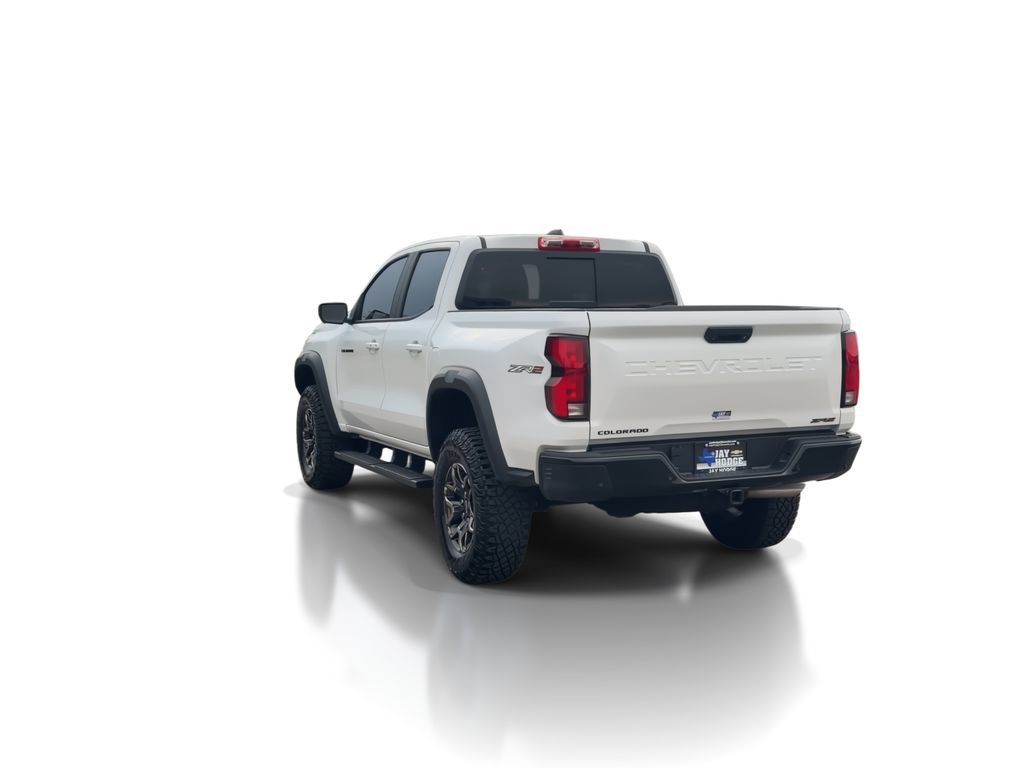 Used 2025 Chevrolet Colorado ZR2 w/ Technology Package AWD/4WD image 7