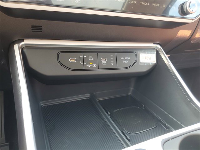New 2026 Kia Carnival SX Prestige image 28