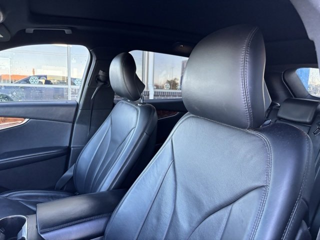 Used 2018 Lincoln MKX Reserve image 12