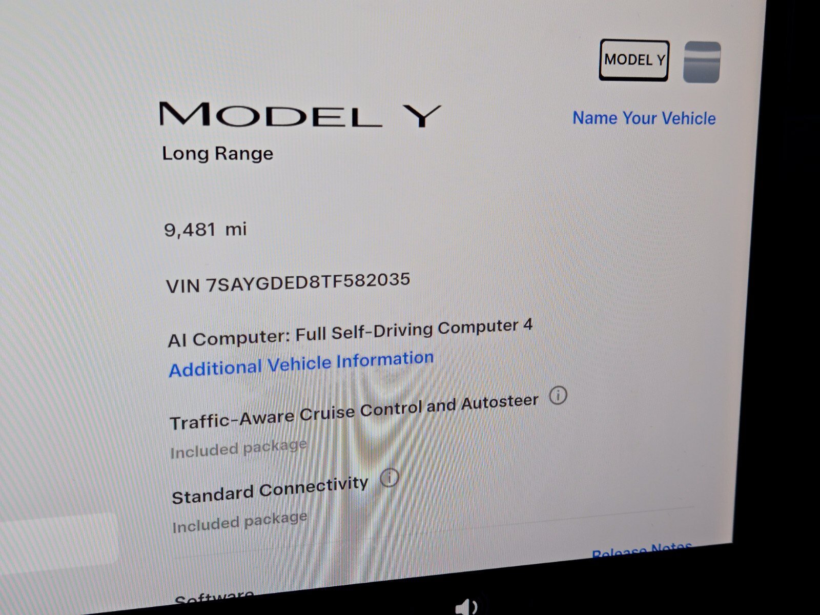 Used 2026 Tesla Model Y Long Range RWD image 32
