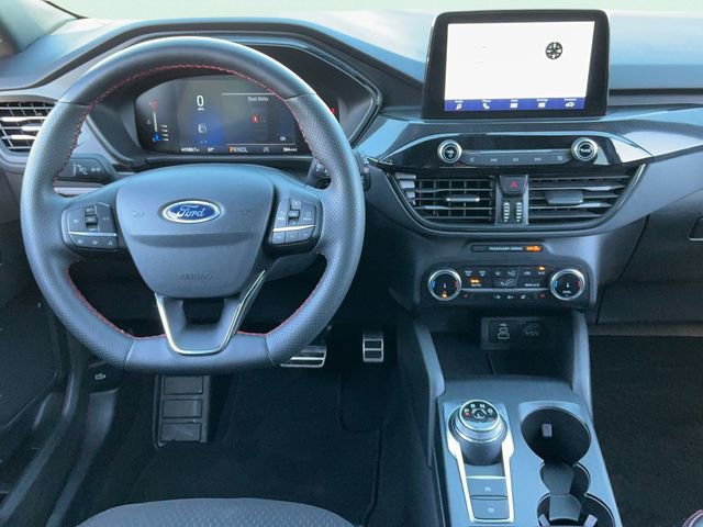 Used 2024 Ford Escape ST-Line image 18