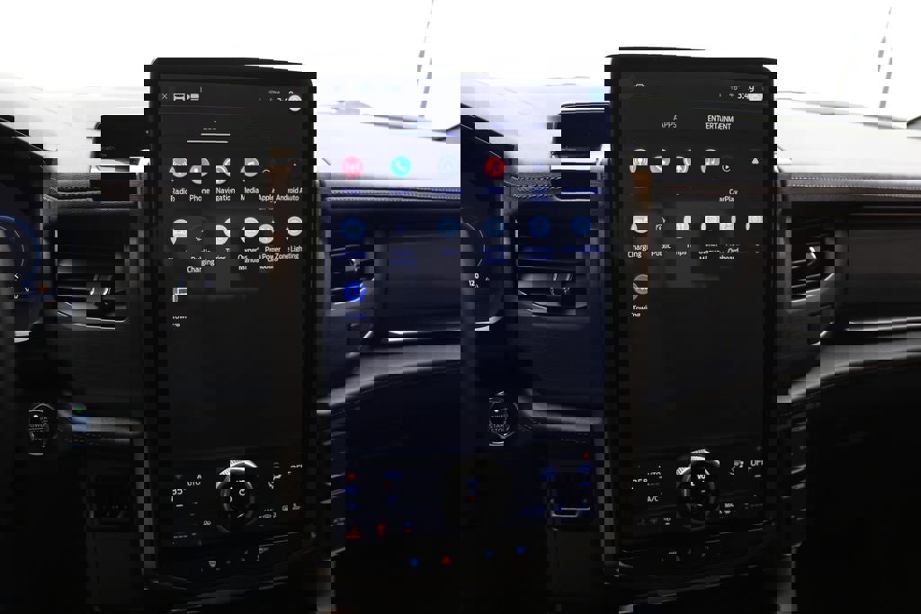 Used 2023 Ford F150 Lightning Lariat w/ Max Trailer Tow Package image 26