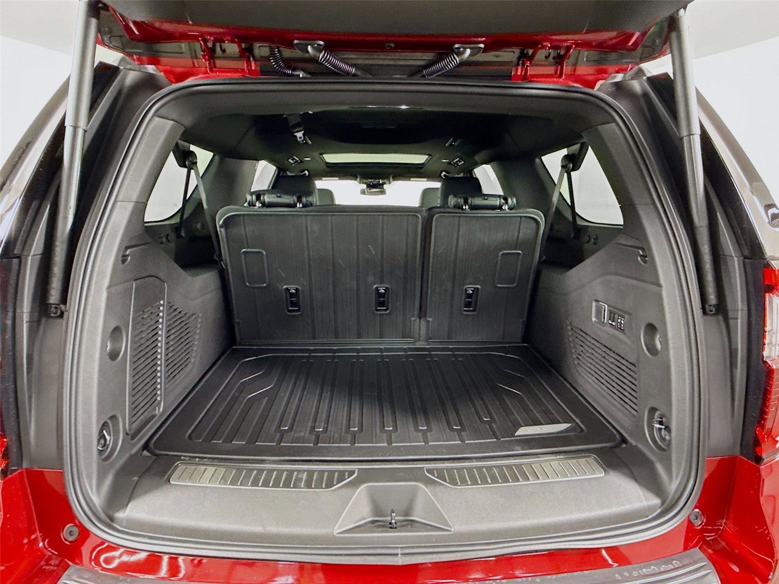 New 2026 GMC Yukon XL Denali w/ Sun & Power Step Package AWD/4WD image 22