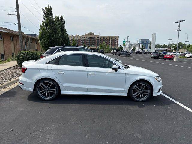 Used 2017 Audi A3 2.0T Premium Plus w/ Premium Plus Package AWD/4WD image 7