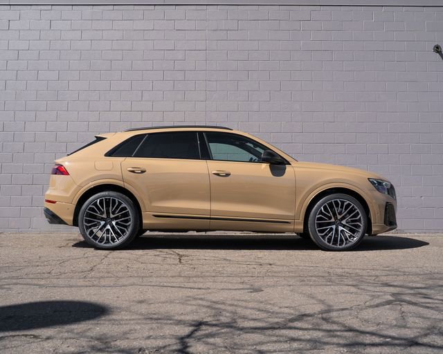 Used 2024 Audi SQ8 Prestige image 8