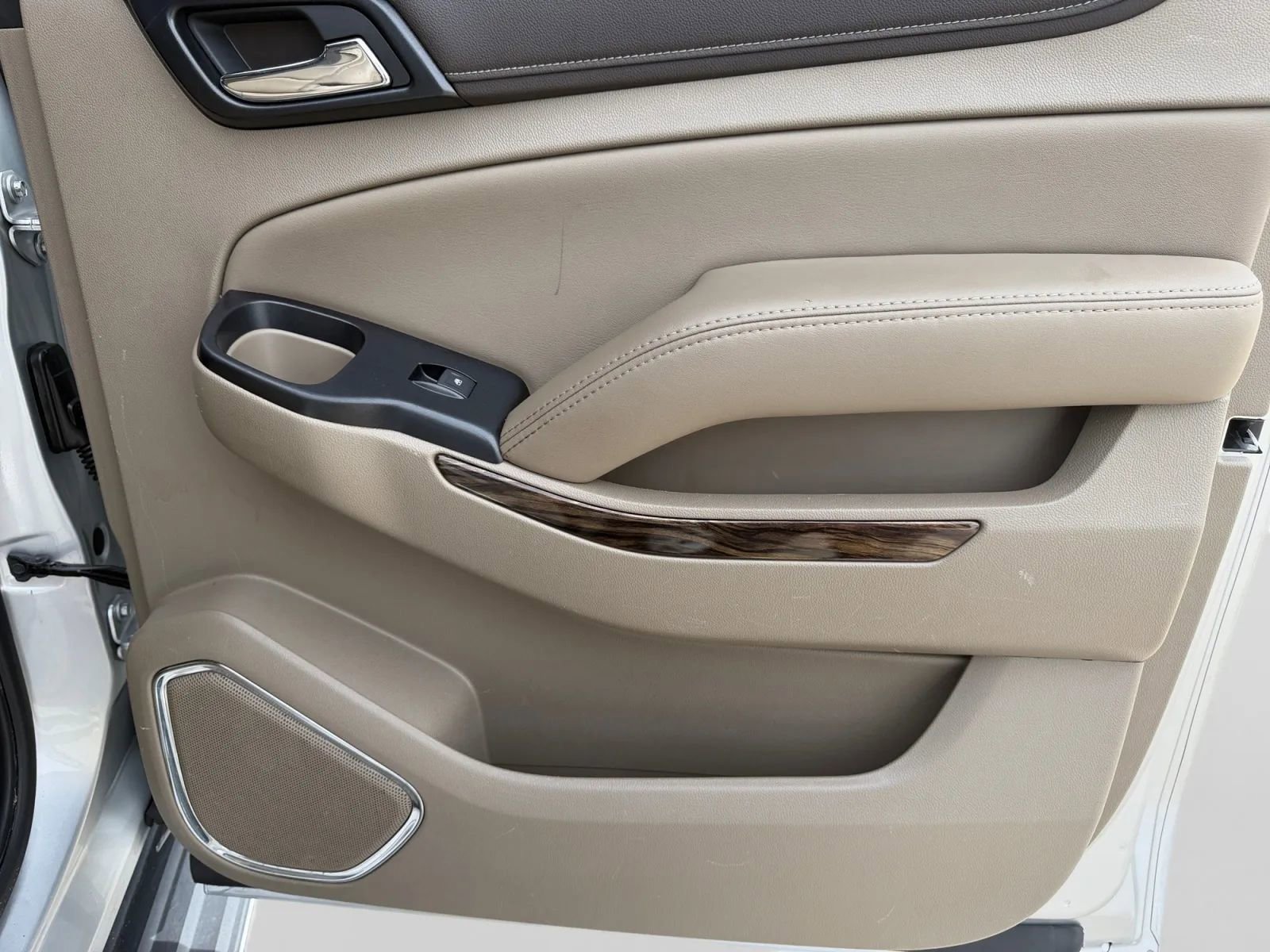 Used 2019 GMC Yukon XL SLT w/ Open Road Package RWD image 31