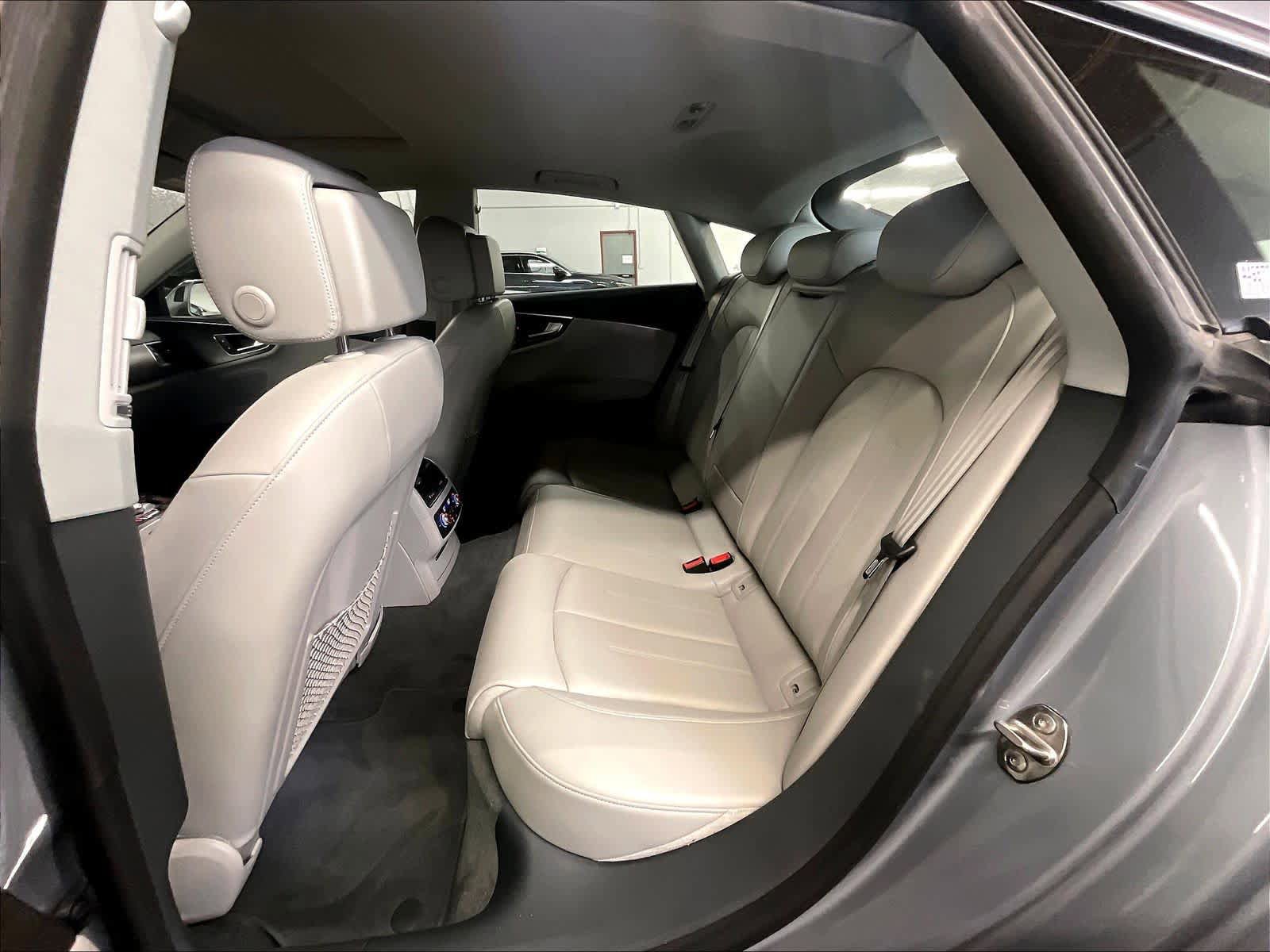 Used 2017 Audi A7 3.0T Premium Plus image 22