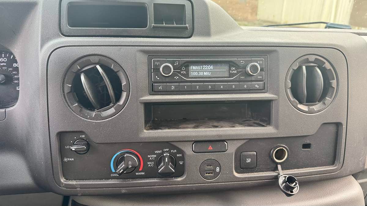 Used 2021 Ford E-350 and Econoline 350 Super Duty w/ Power Windows & Locks Group RWD image 16