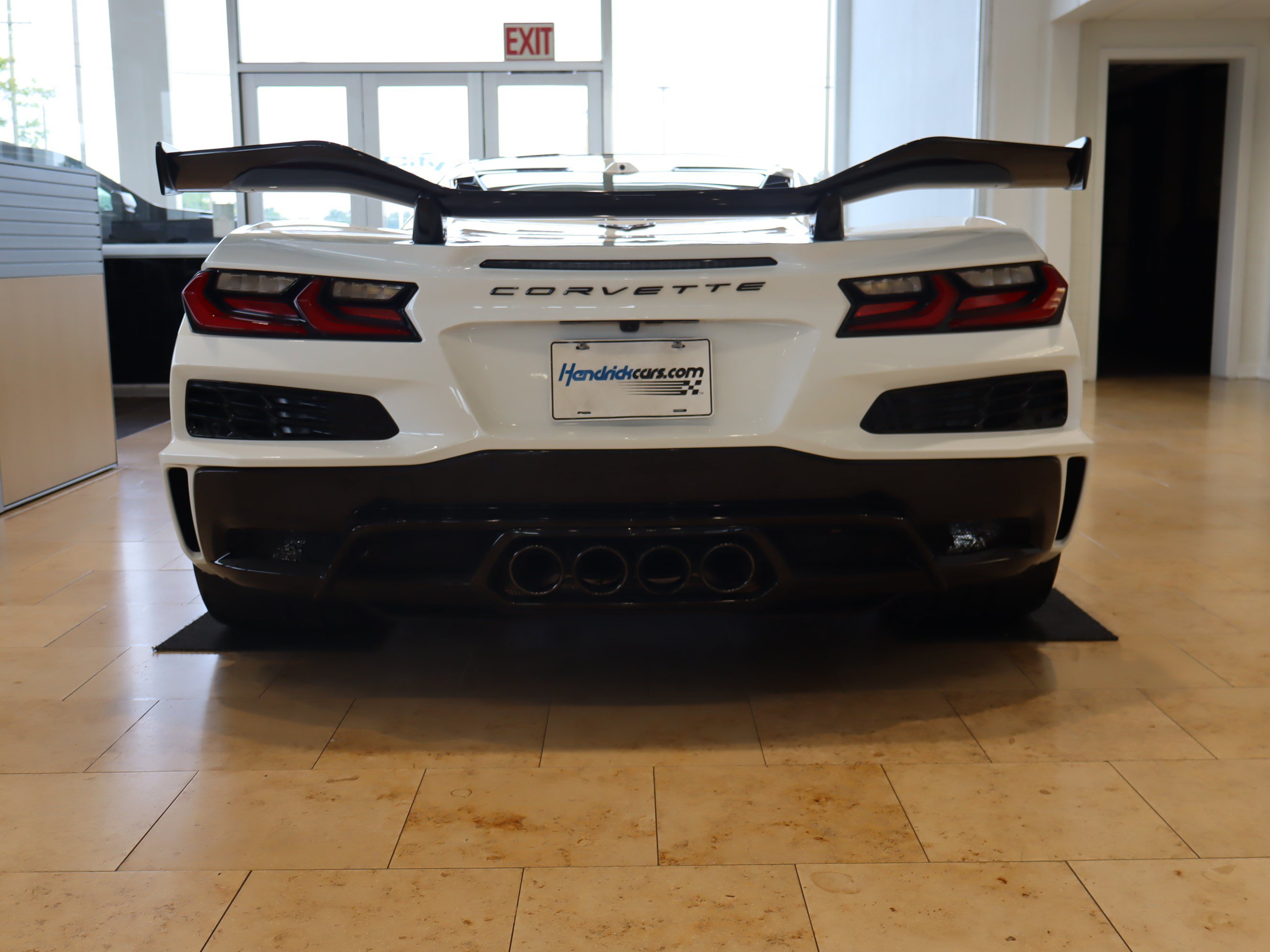 Used 2026 Chevrolet Corvette Z06 RWD image 9