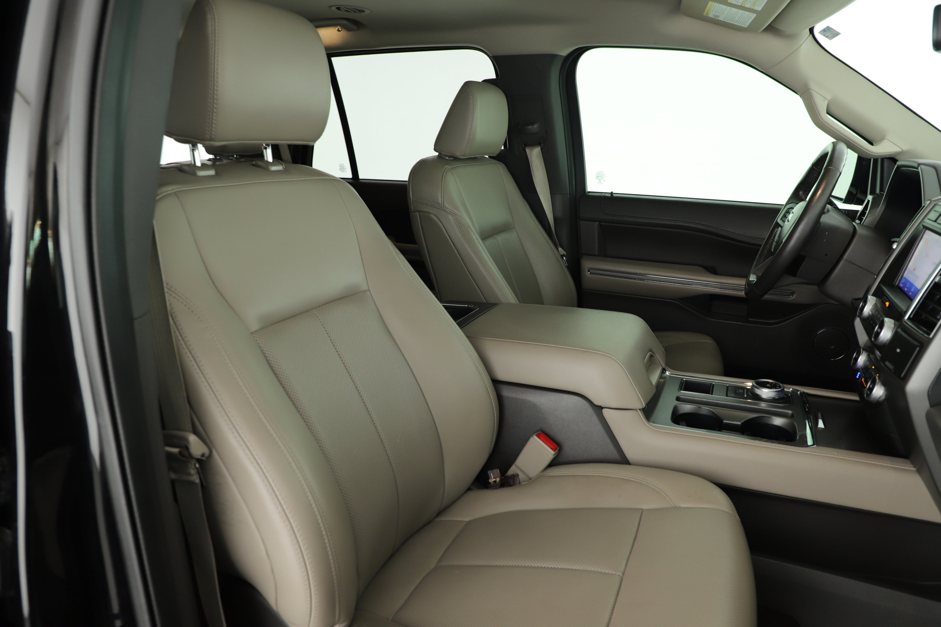 Used 2021 Ford Expedition XLT RWD image 13