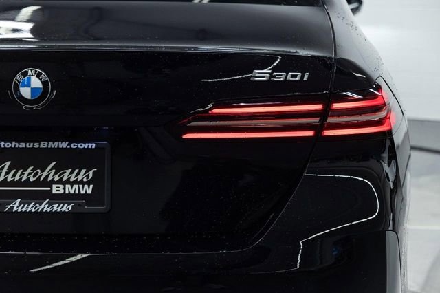 Used 2026 BMW 530i xDrive image 11