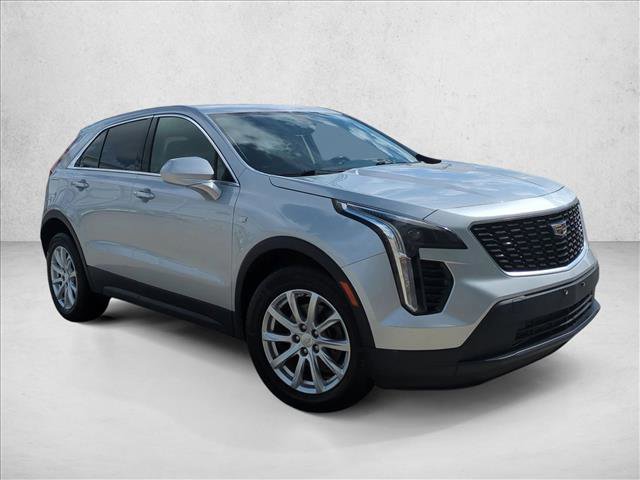 Used 2019 Cadillac XT4 Luxury image 3