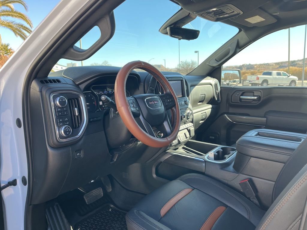 Used 2022 GMC Sierra 1500 AT4 w/ AT4 Premium Package image 13