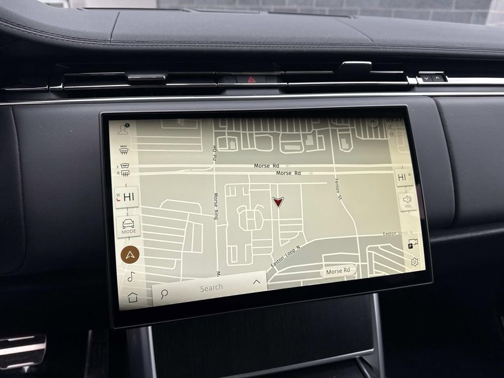 New 2026 Land Rover Range Rover SE image 20