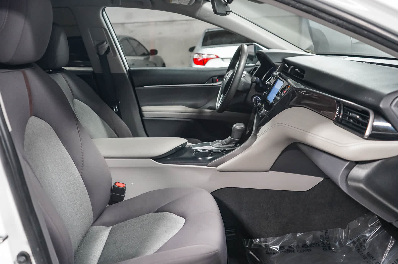 Certified 2020 Toyota Camry LE FWD image 16