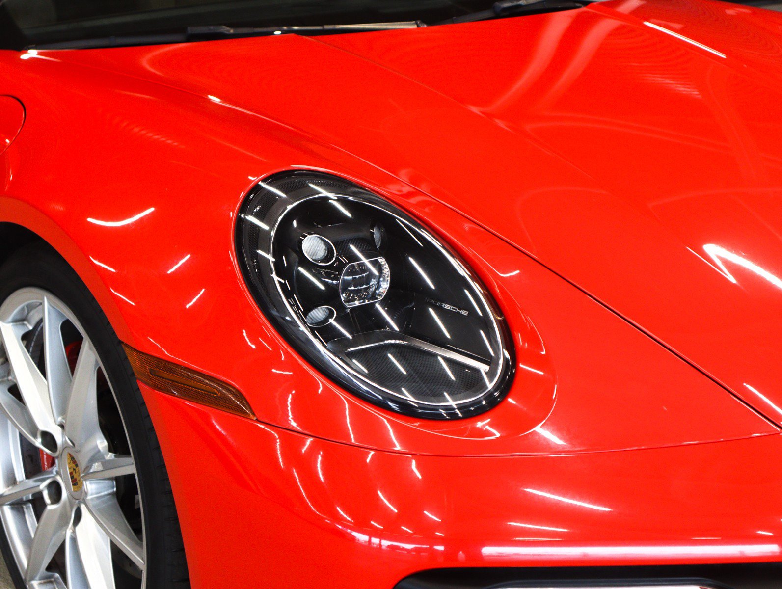 Certified 2024 Porsche 911 Carrera 4S AWD/4WD image 31