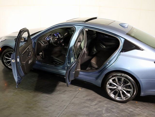 Used 2024 Cadillac CT5 Sport w/ Climate Package image 5