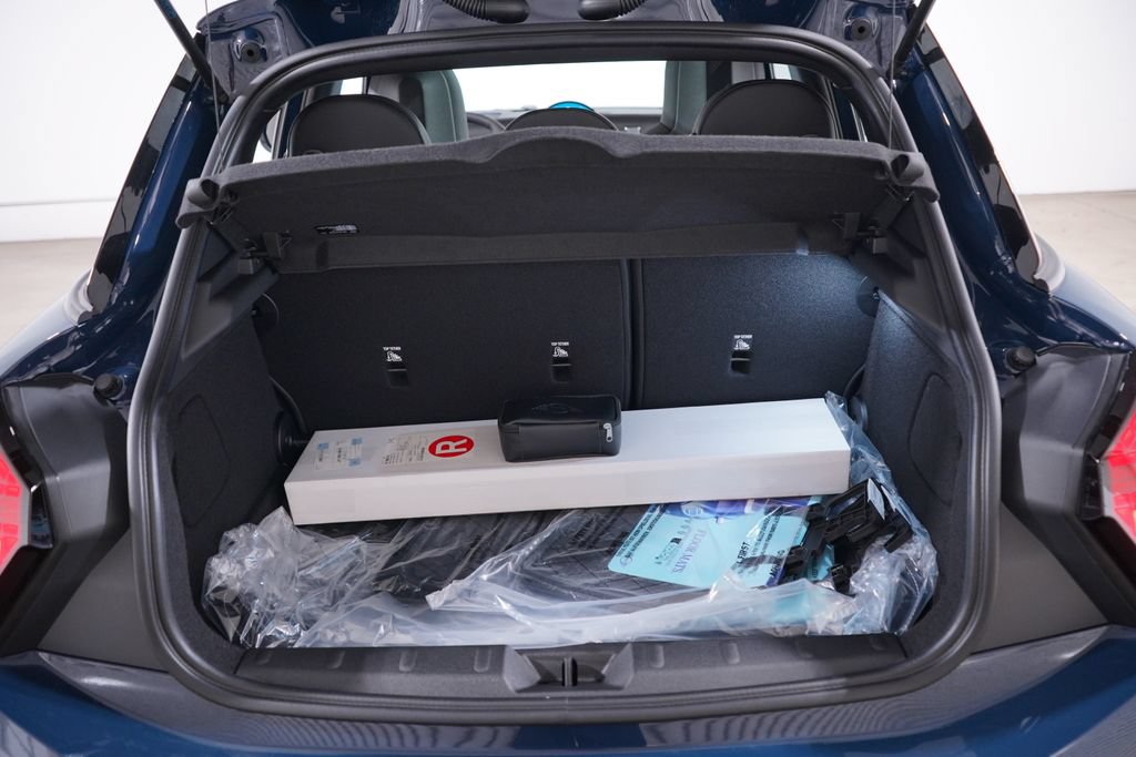 New 2026 MINI Cooper S FWD image 18