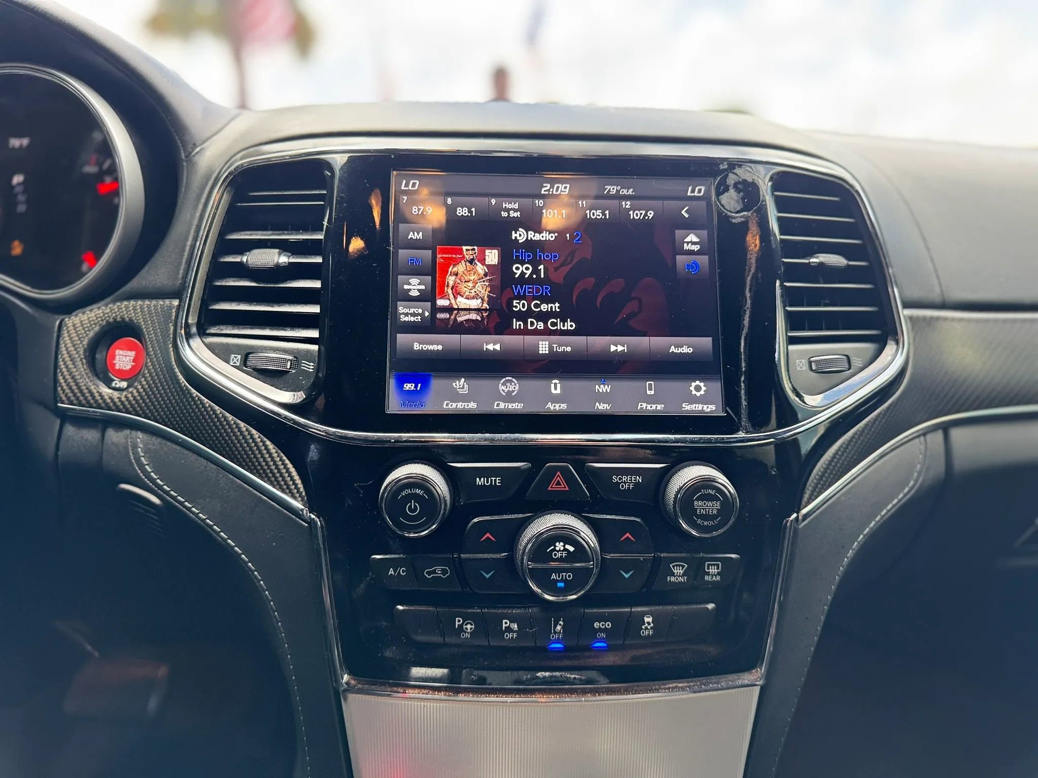 Used 2020 Jeep Grand Cherokee SRT AWD/4WD image 27